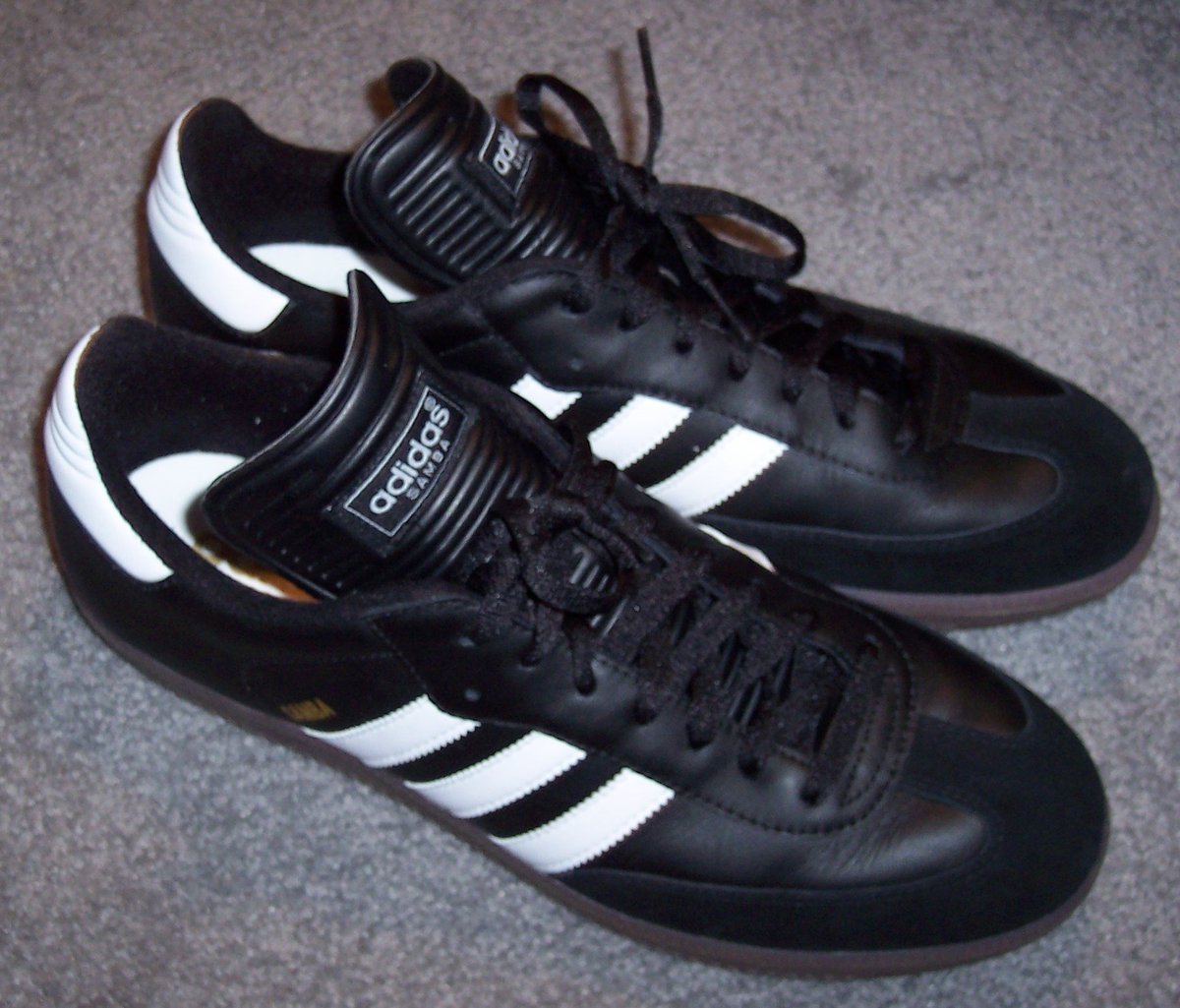 Adidas Samba